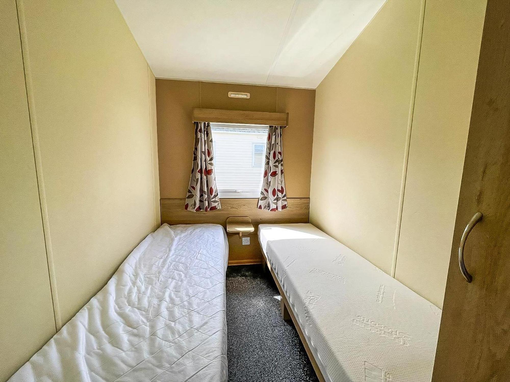 Lovely 6 Berth Caravan At Sunnydale Holiday Park Ref 35375S Louth  Bagian luar foto