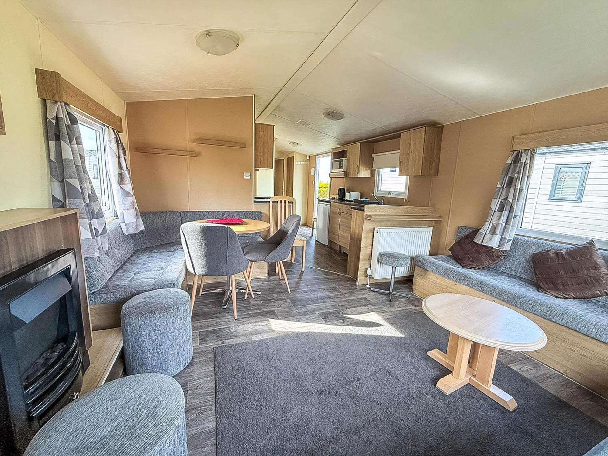 Lovely 6 Berth Caravan At Sunnydale Holiday Park Ref 35375S Louth  Bagian luar foto